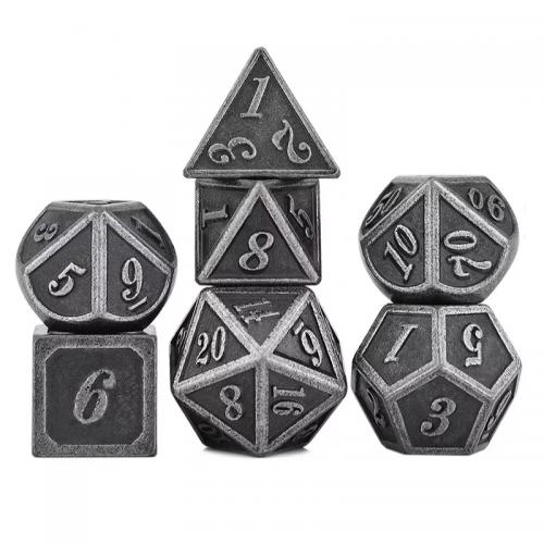Dés Métal - lot de 7 dés (14mm) avec boite en métal- Outlined Silver